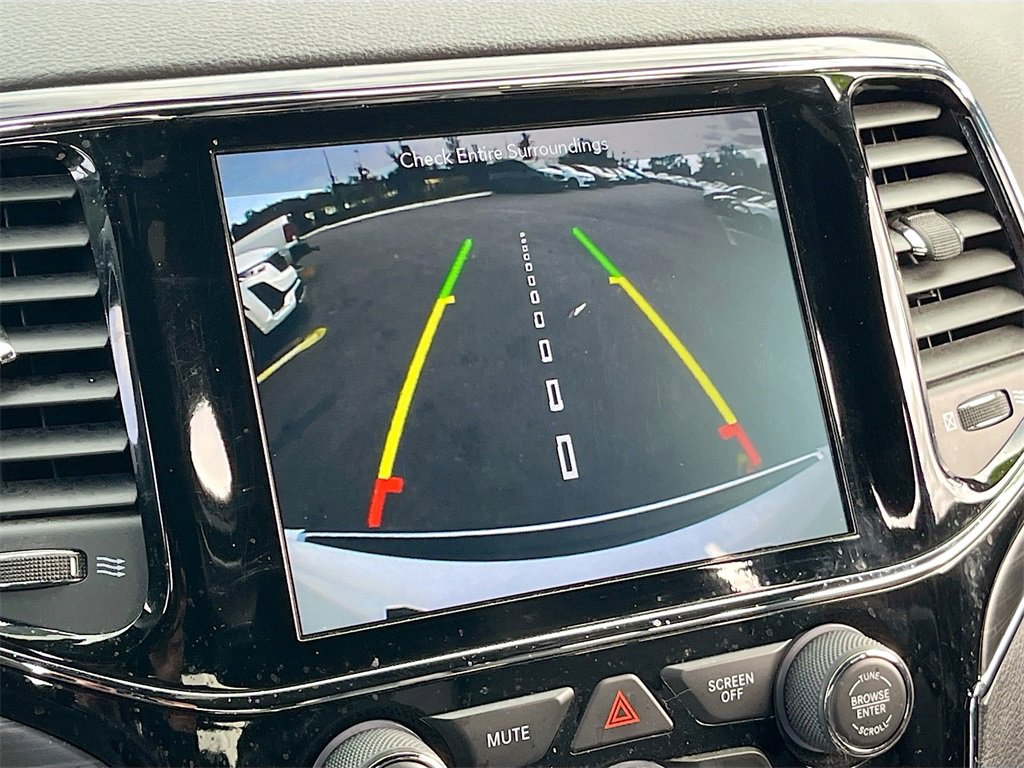 Certified 2019 Jeep Grand Cherokee Limited w/ Trailer Tow Group IV image 14