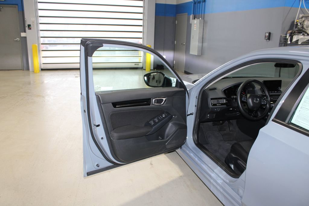 Used 2024 Honda Civic EX image 7