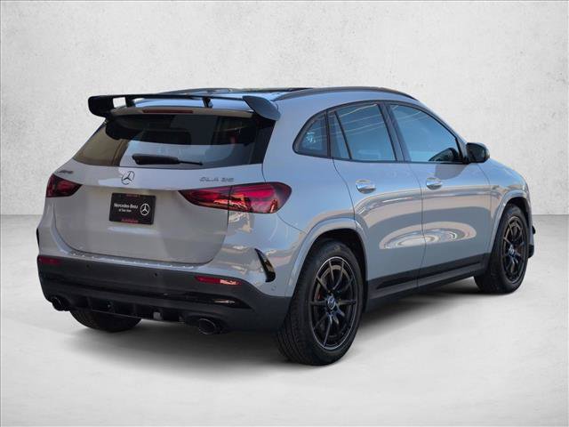 New 2026 Mercedes-Benz GLA 35 AMG 4MATIC image 2