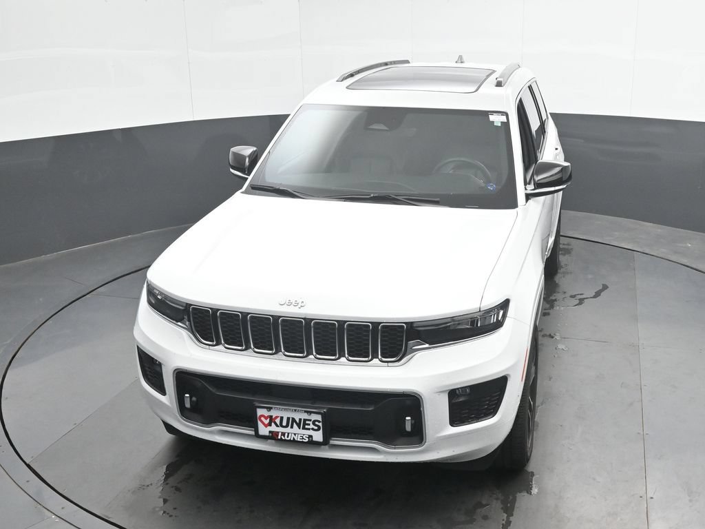 Used 2024 Jeep Grand Cherokee L Overland w/ Trailer Tow Package AWD/4WD image 38