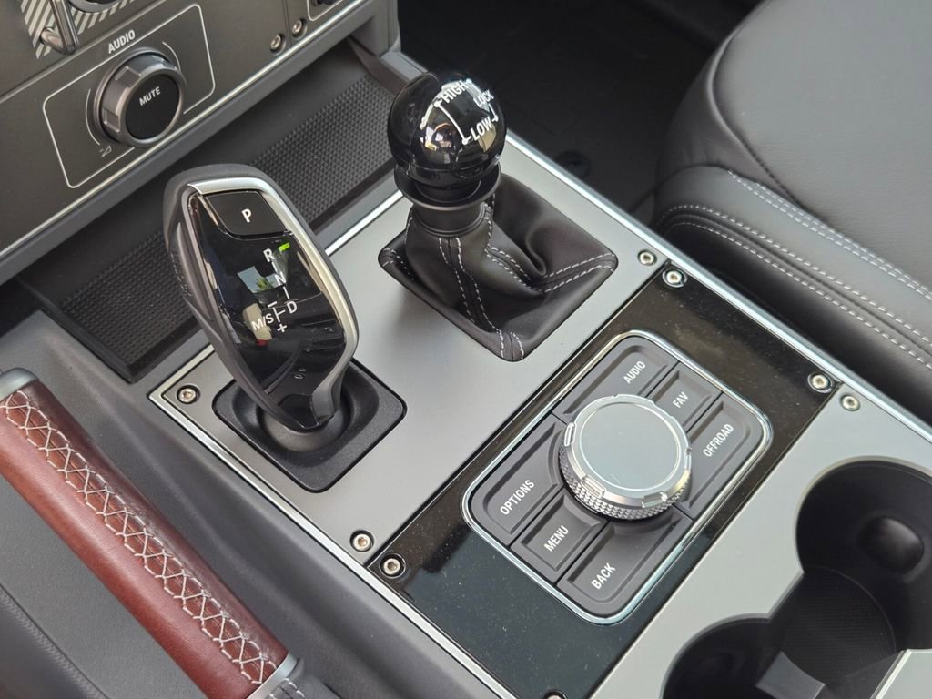 New 2025 INEOS Grenadier Fieldmaster Edition image 23