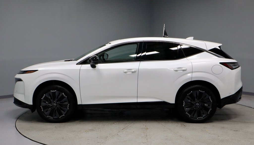 Certified 2025 Nissan Murano Platinum w/ Cargo Package image 10