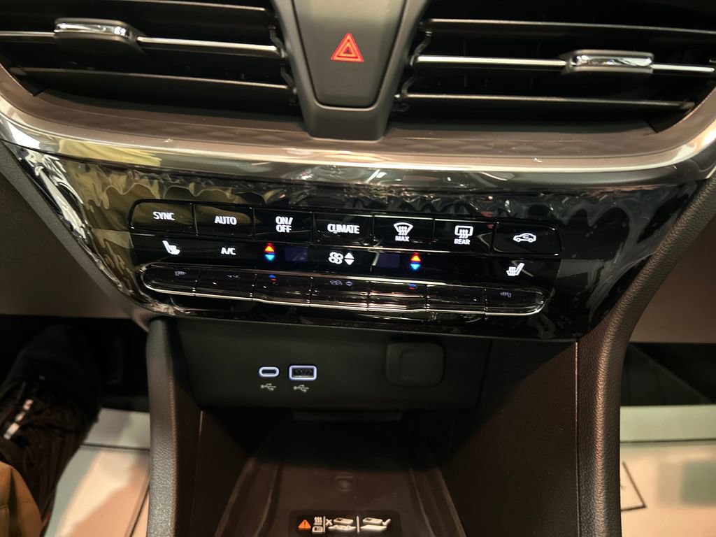 New 2026 Buick Encore GX Avenir w/ Avenir Technology Package image 17