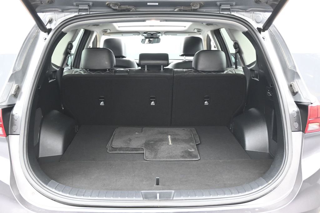 Used 2023 Hyundai Santa Fe Limited AWD/4WD image 16