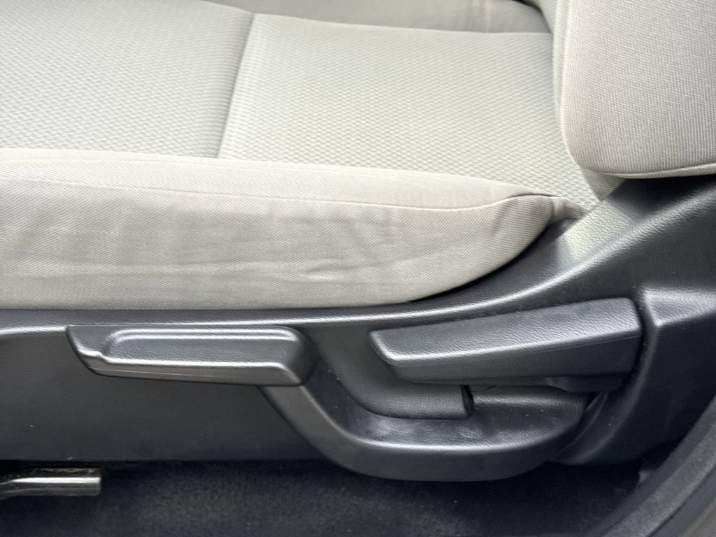 Used 2019 Honda HR-V LX image 14