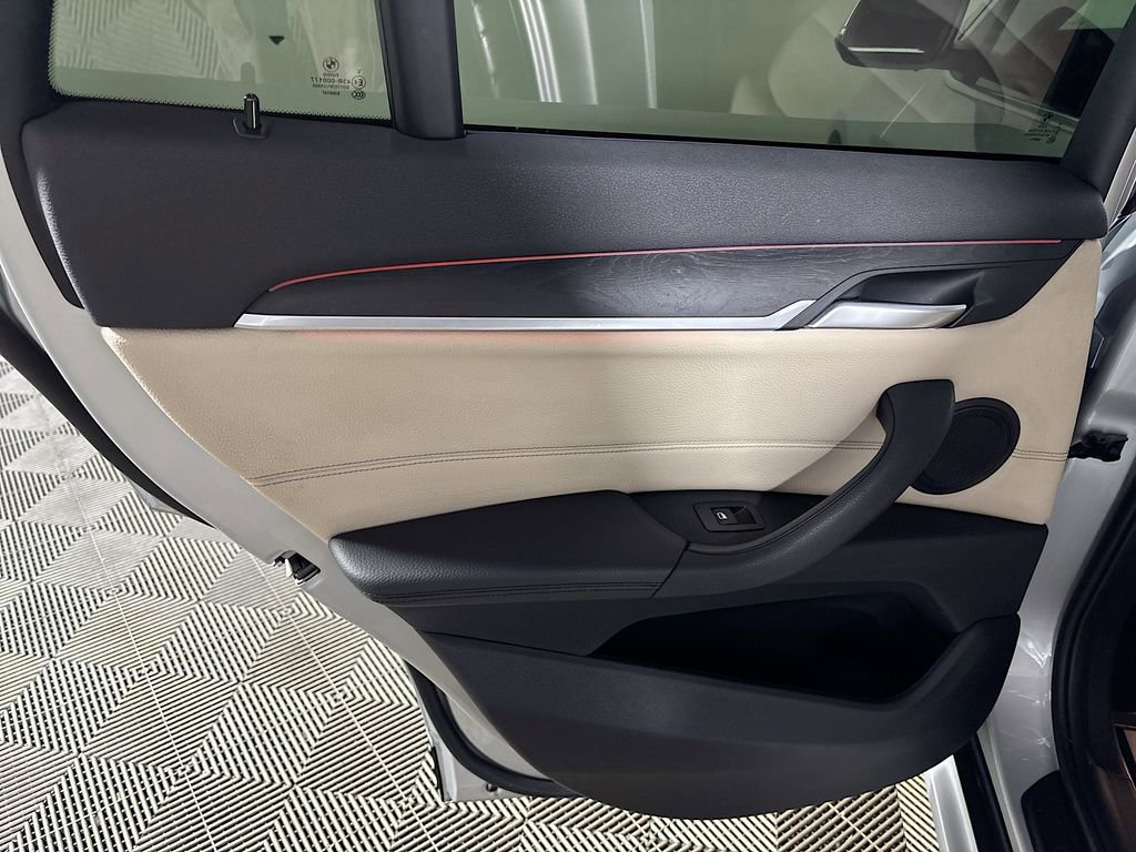 Used 2017 BMW X1 xDrive28i image 20