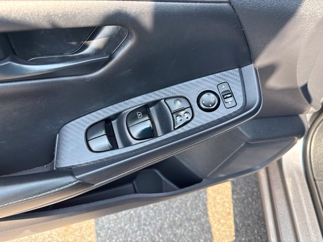 Used 2024 Nissan Sentra S FWD image 16
