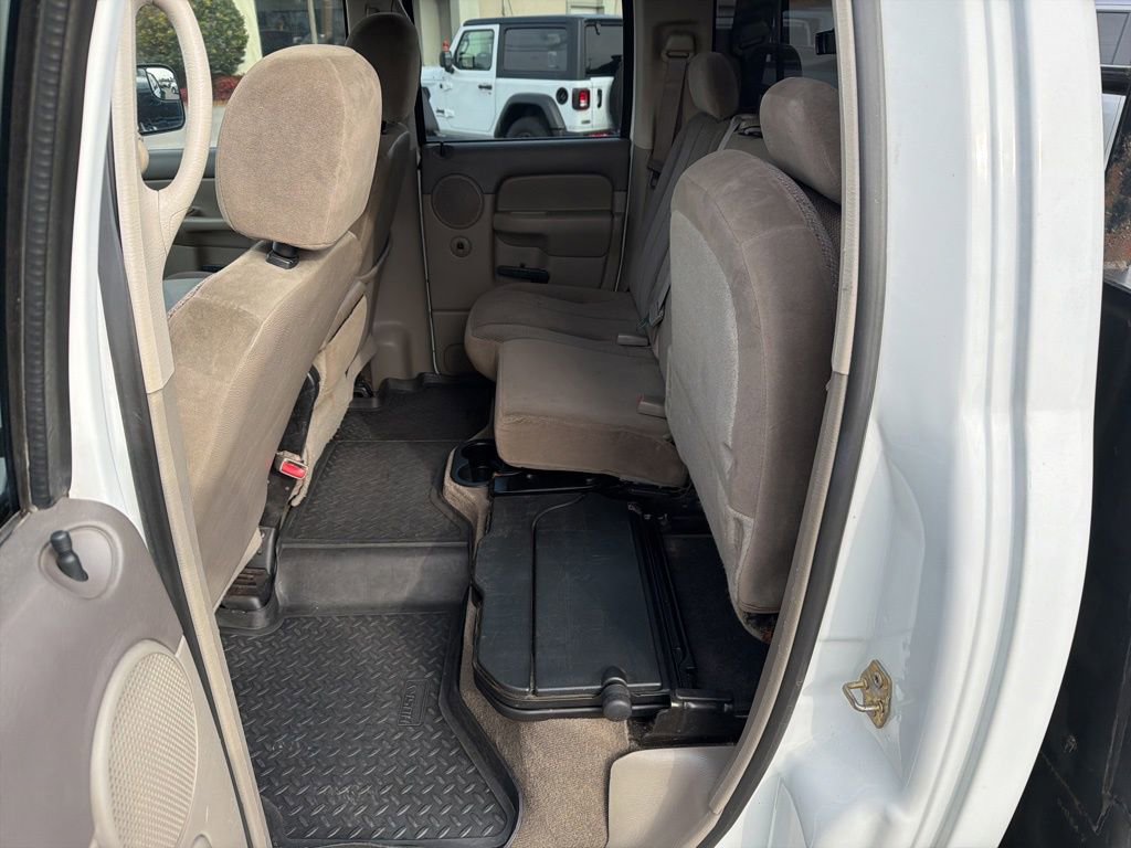 Used 2005 Dodge Ram 3500 Truck SLT w/ Quad Cab Big Horn Value Group image 32