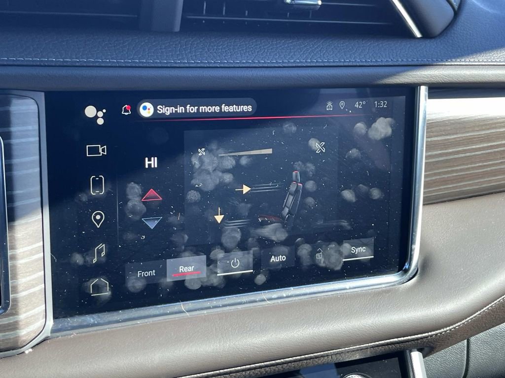 Used 2024 GMC Yukon Denali w/ Max Trailering Package image 34