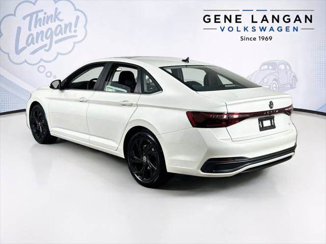 New 2027 Volkswagen Jetta SE FWD image 7