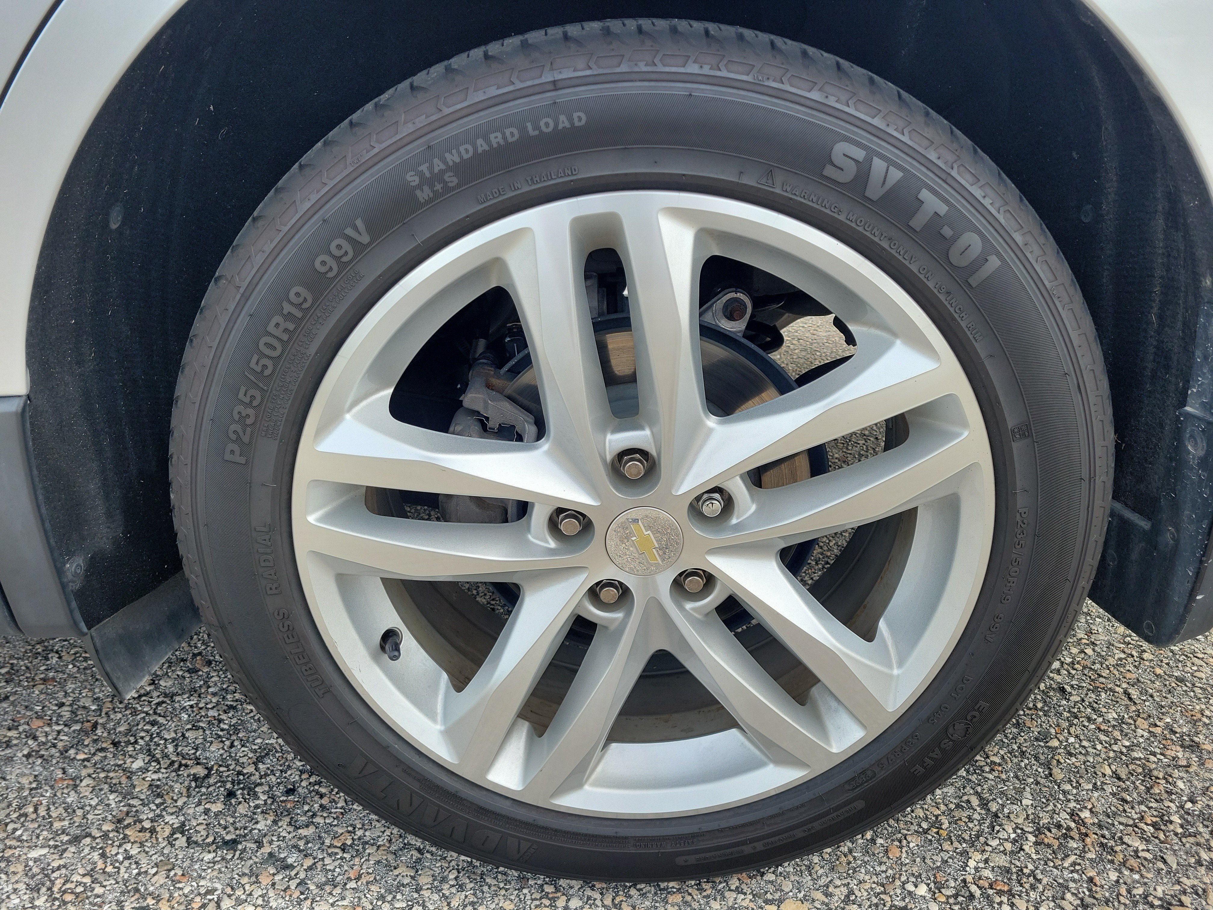 Used 2020 Chevrolet Equinox Premier FWD image 11