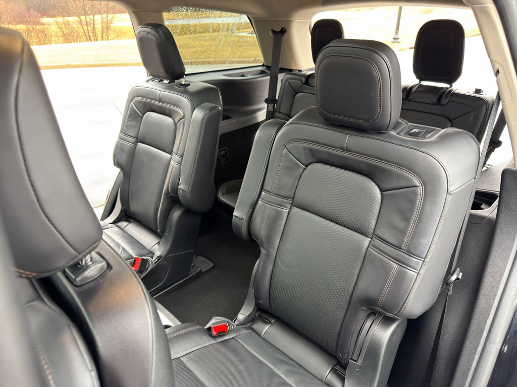 Used 2024 Lincoln Aviator Reserve image 37