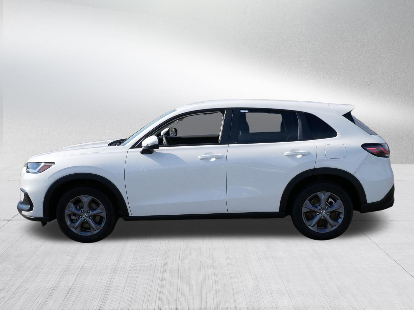 Certified 2026 Honda HR-V LX image 4