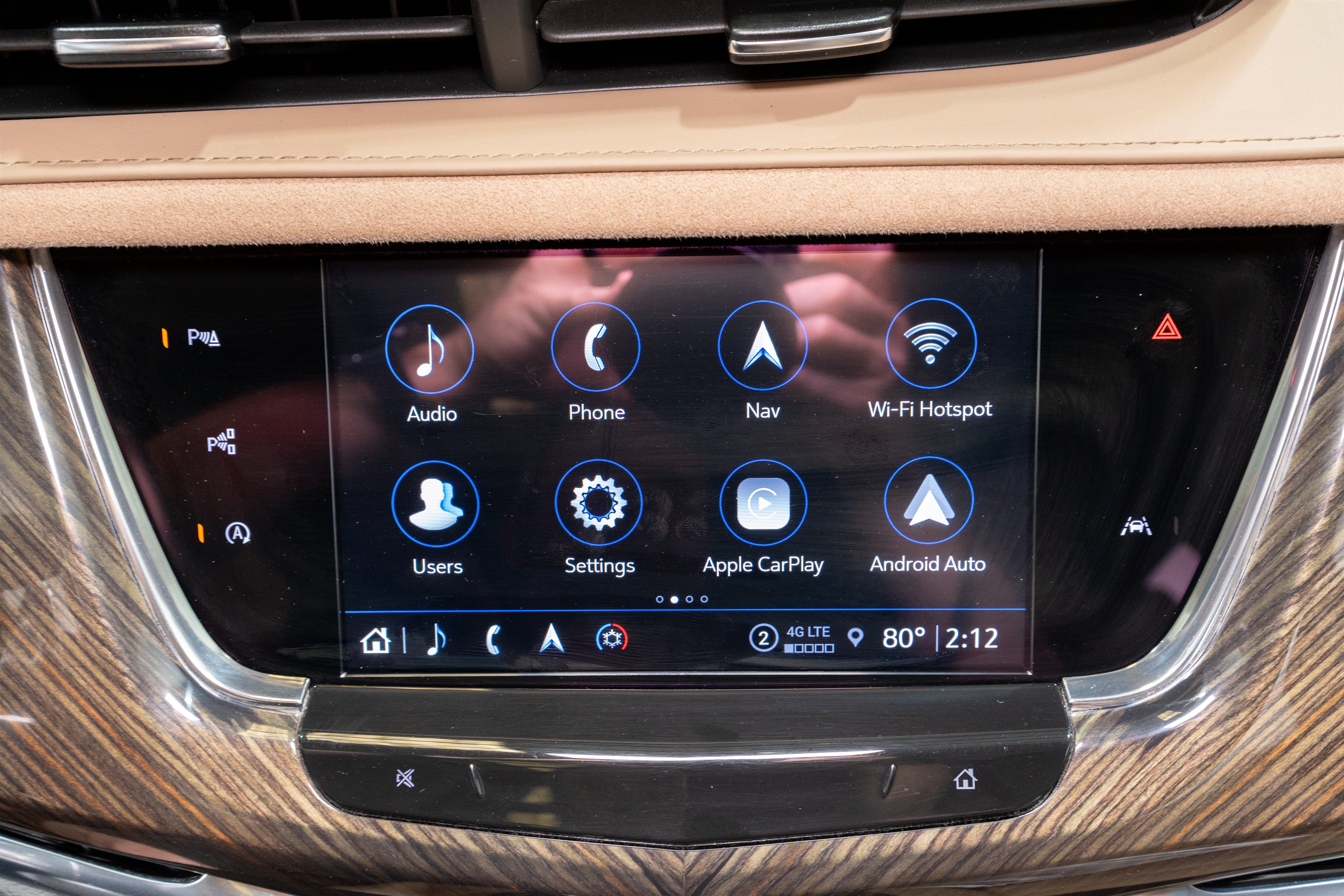 Used 2023 Cadillac XT6 Sport w/ Platinum Package AWD/4WD image 20