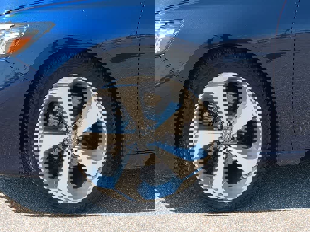 Used 2018 Honda Accord Touring image 13