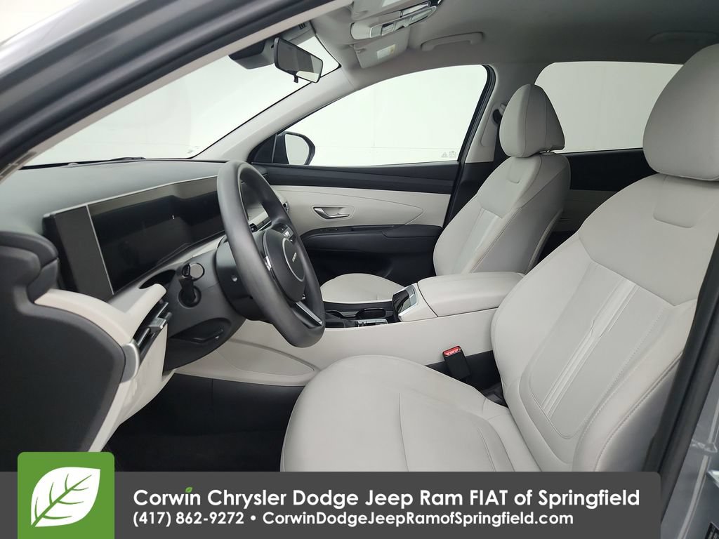 Used 2025 Hyundai Tucson SEL FWD image 18