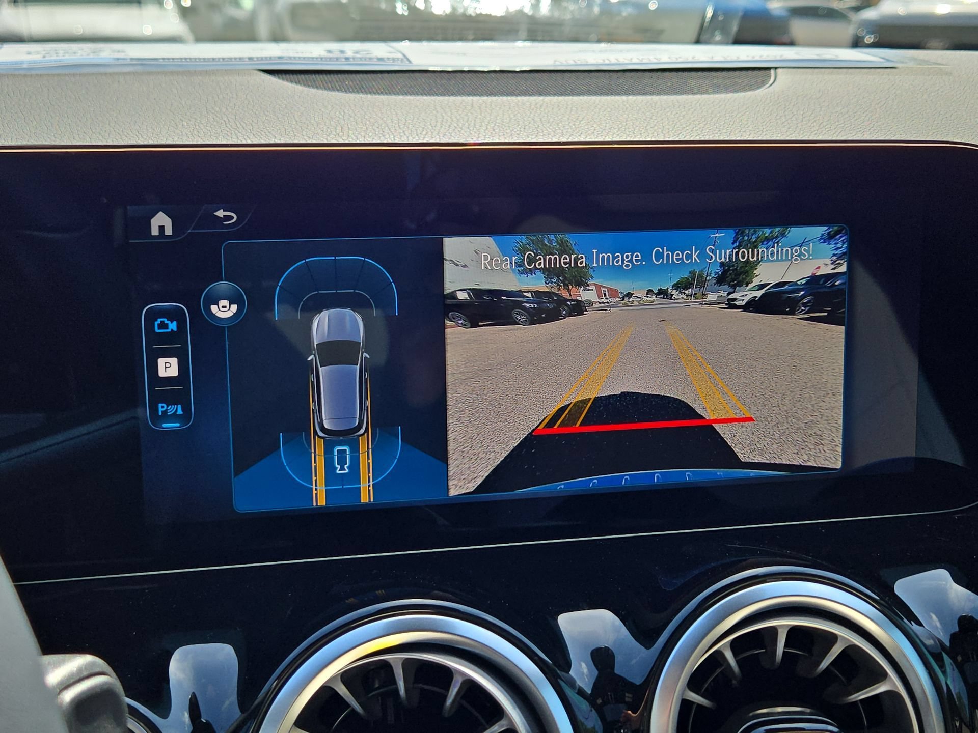 New 2026 Mercedes-Benz GLA 250 4MATIC image 18