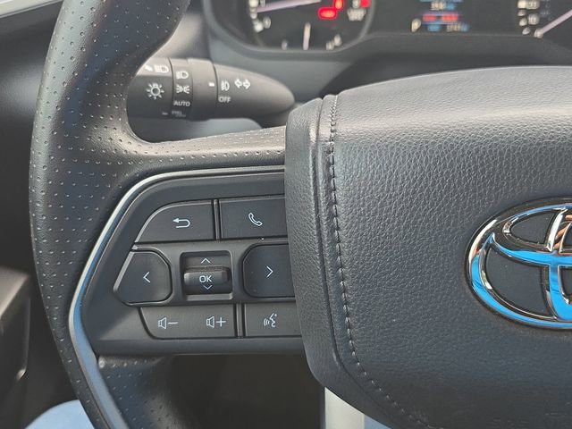 Used 2026 Toyota Tundra SR5 AWD/4WD image 16