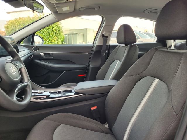 Used 2021 Hyundai Sonata SE image 12
