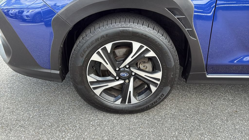 Used 2024 Subaru Crosstrek 2.0i Premium AWD/4WD image 10