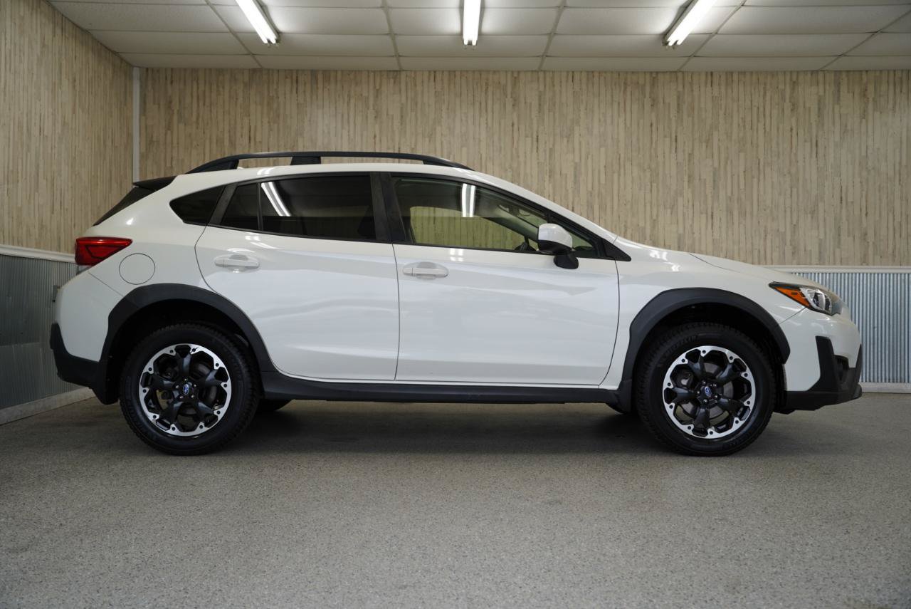 Used 2021 Subaru Crosstrek 2.0i Premium w/ Moonroof Package AWD/4WD image 6