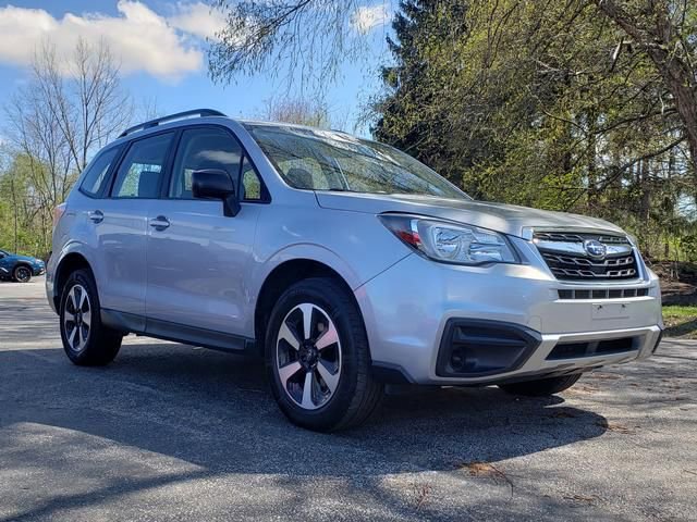 Used 2018 Subaru Forester 2.5i w/ Alloy Wheel Package AWD/4WD image 1