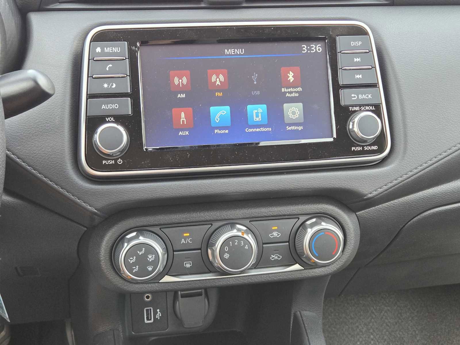 Used 2025 Nissan Versa S w/ Trunk Package FWD image 20