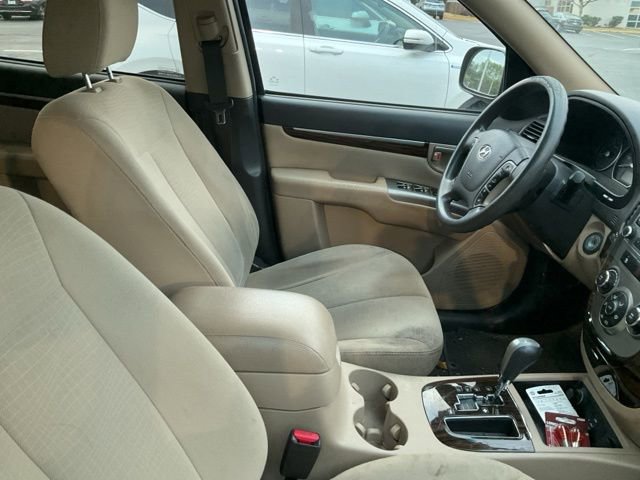 Used 2012 Hyundai Santa Fe GLS image 3