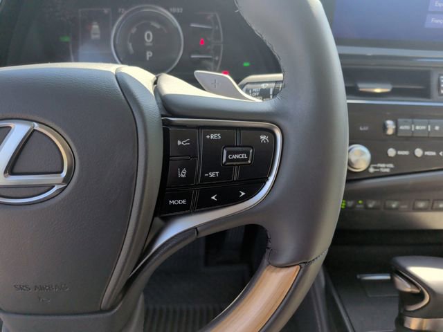 Used 2024 Lexus ES 300h Ultra Luxury w/ Accessory Package (Z2) FWD image 45