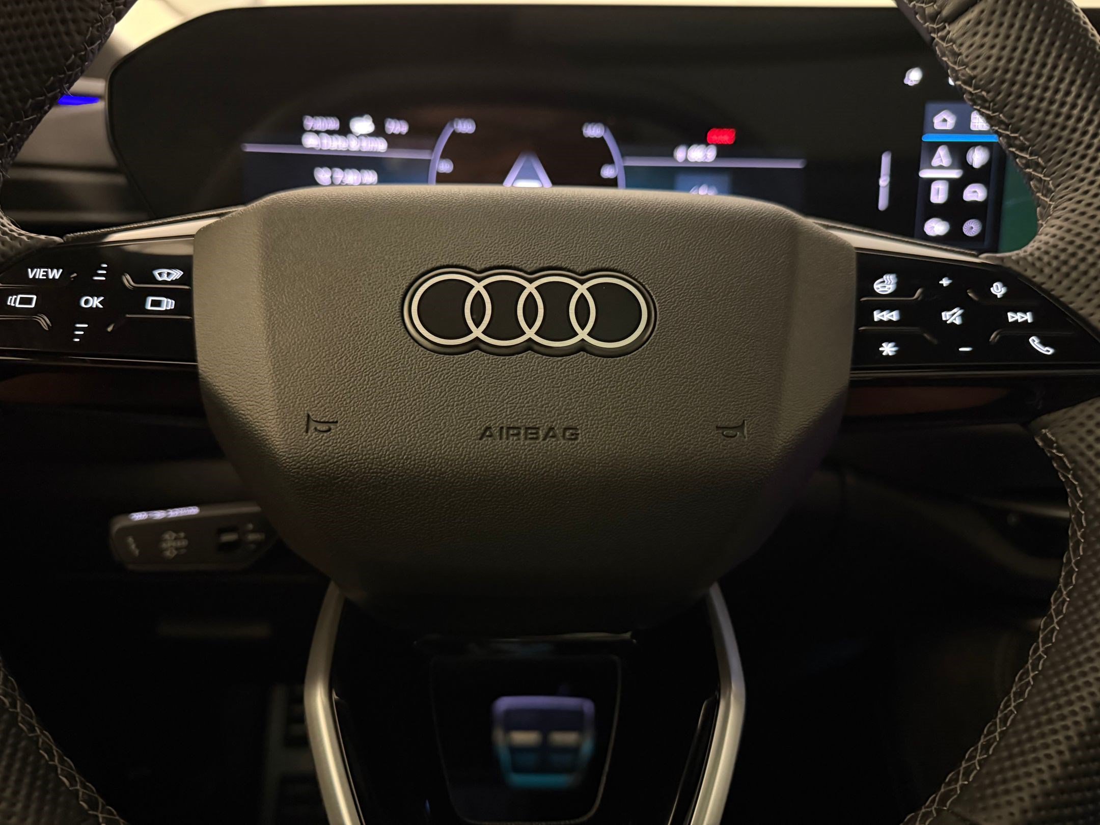Certified 2025 Audi SQ5 Premium Plus w/ Premium Plus Package AWD/4WD image 11