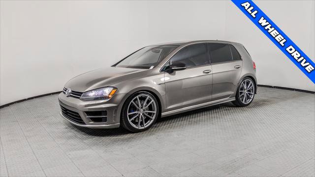 Used 2017 Volkswagen Golf R 4-Door image 2