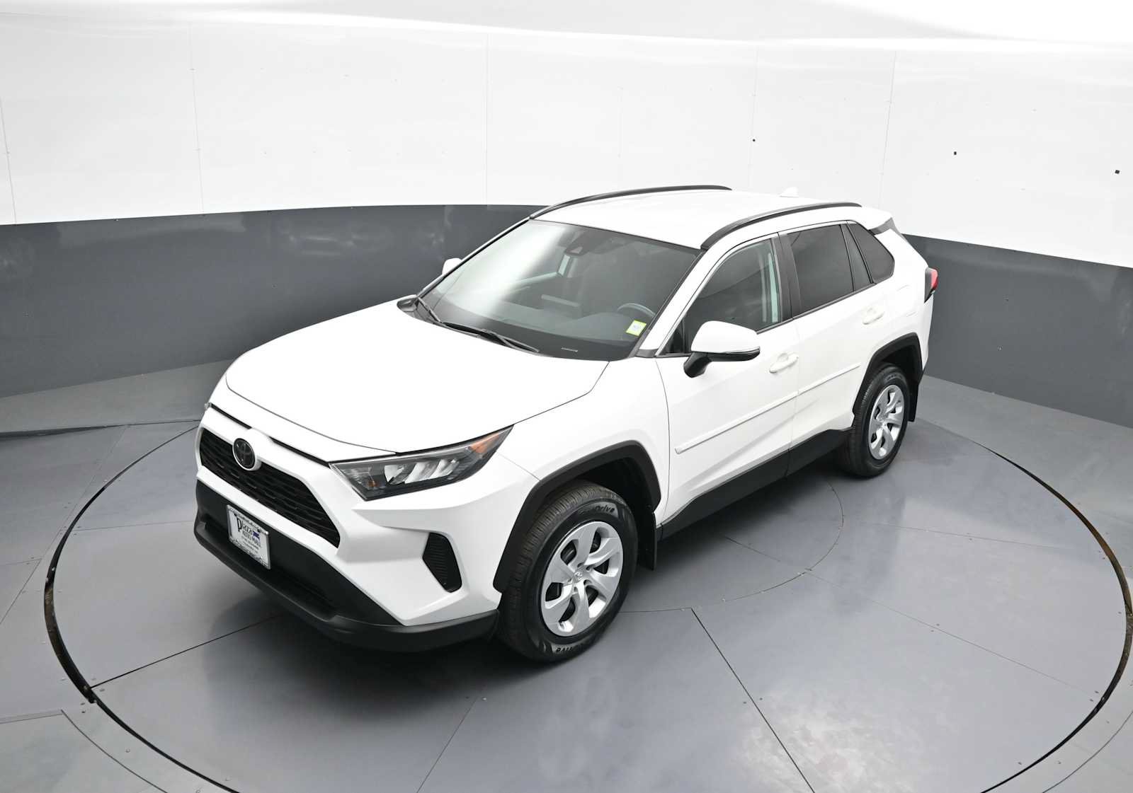 Used 2019 Toyota RAV4 LE w/ All Weather Liner Package AWD/4WD image 32