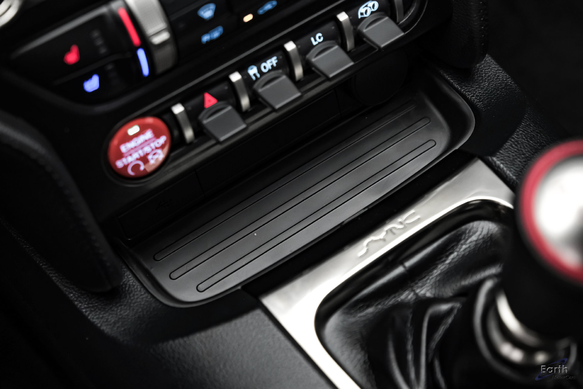 Used 2015 Ford Mustang Shelby GT350 RWD image 59
