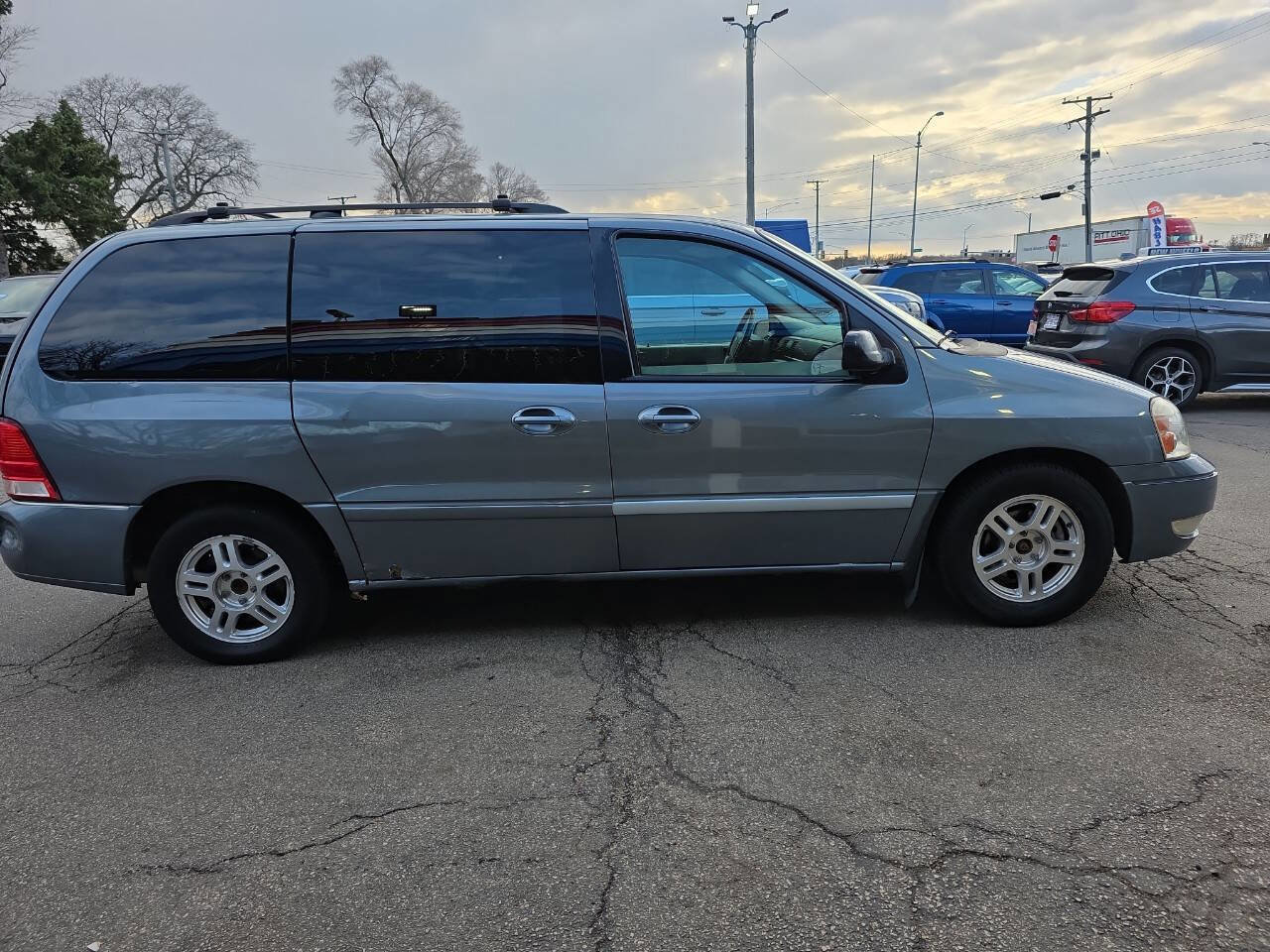 Used 2004 Ford Freestar SEL image 5