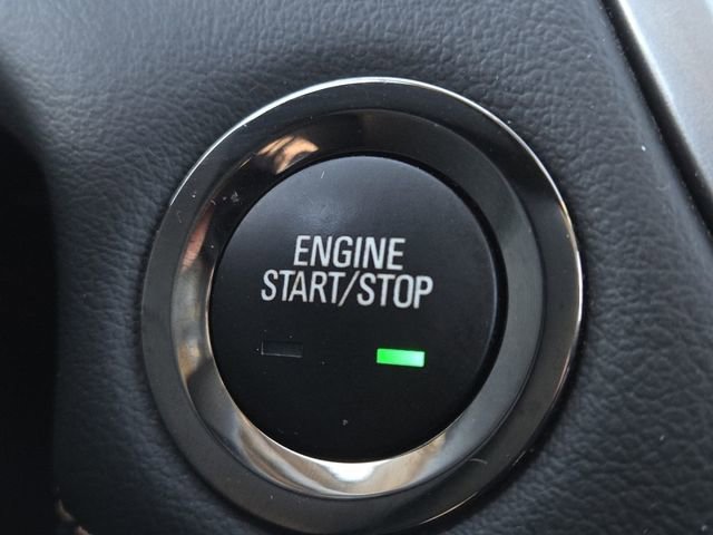 Used 2022 Chevrolet Trax LT w/ LT Convenience Package image 10