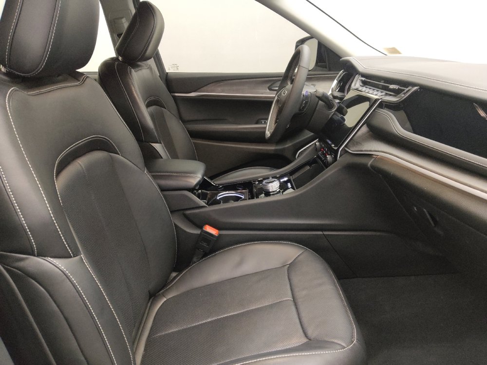 Used 2022 Jeep Grand Cherokee Limited 4xe w/ Luxury Tech Group II image 21