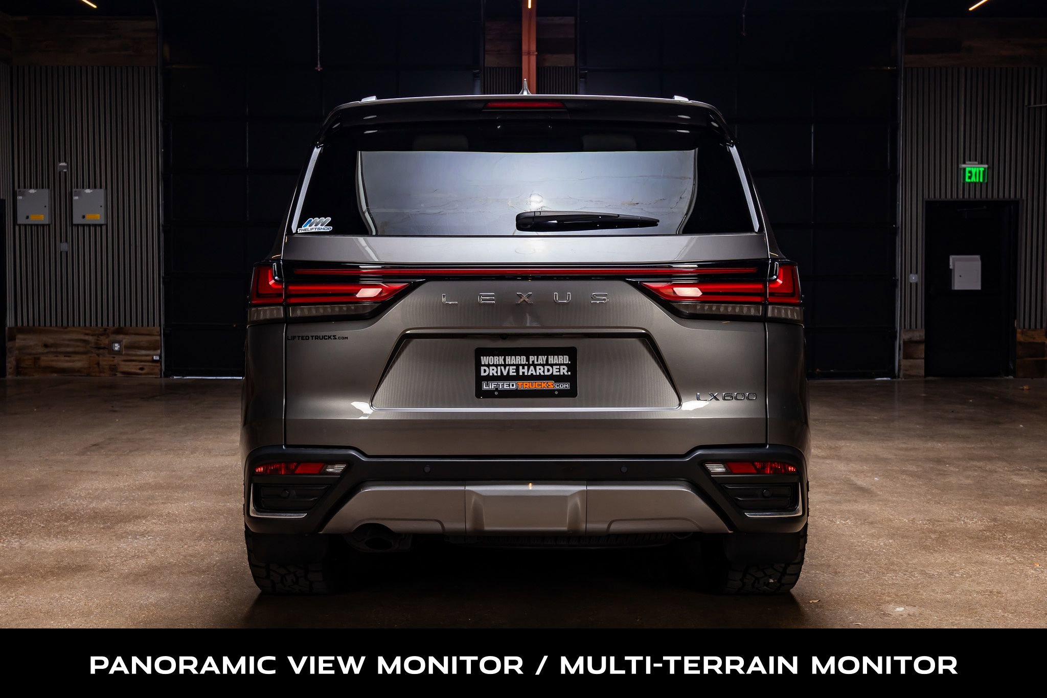 Used 2024 Lexus LX 600 4WD w/ Luxury Package image 8