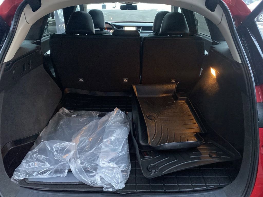 Used 2022 INFINITI QX50 Sensory image 16