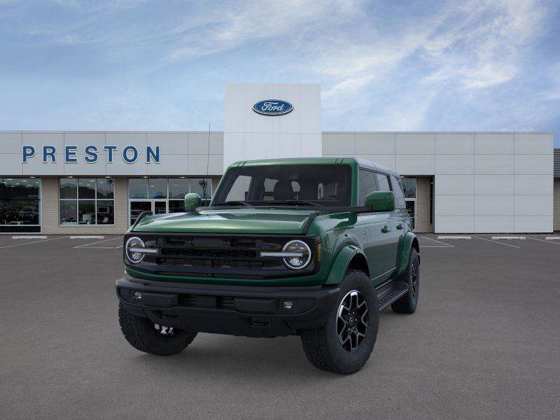 New 2025 Ford Bronco Outer Banks image 2