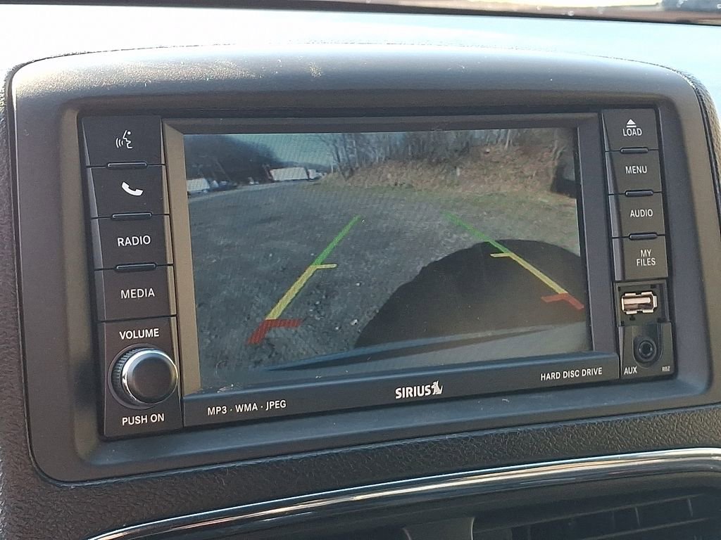 Used 2011 Dodge Grand Caravan R/T image 18