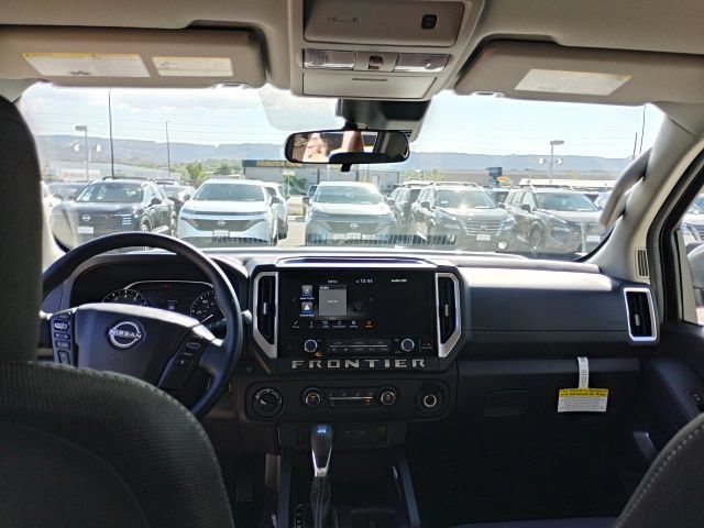 New 2026 Nissan Frontier SV w/ Tow Package AWD/4WD image 11