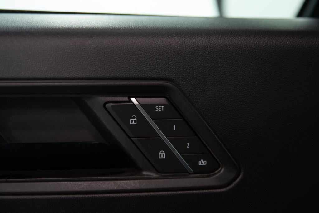 Used 2014 Chevrolet Silverado 1500 W/T RWD image 7
