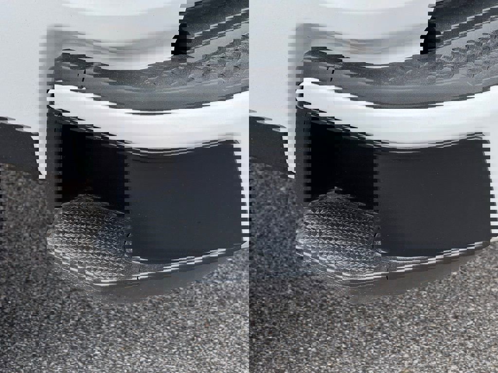 Used 2024 GMC Canyon Elevation w/ Convenience Package image 13