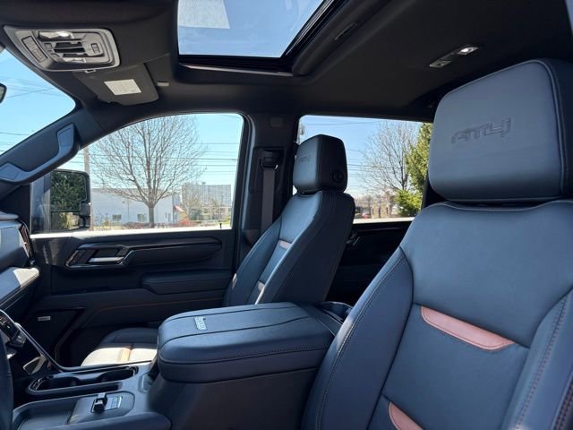 Certified 2025 GMC Sierra 2500 AT4 w/ AT4 Premium Plus Package AWD/4WD image 32