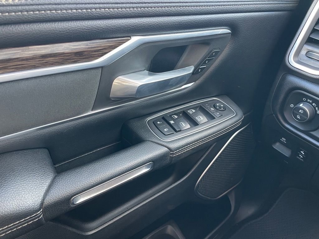 Used 2020 RAM 1500 Laramie AWD/4WD image 20