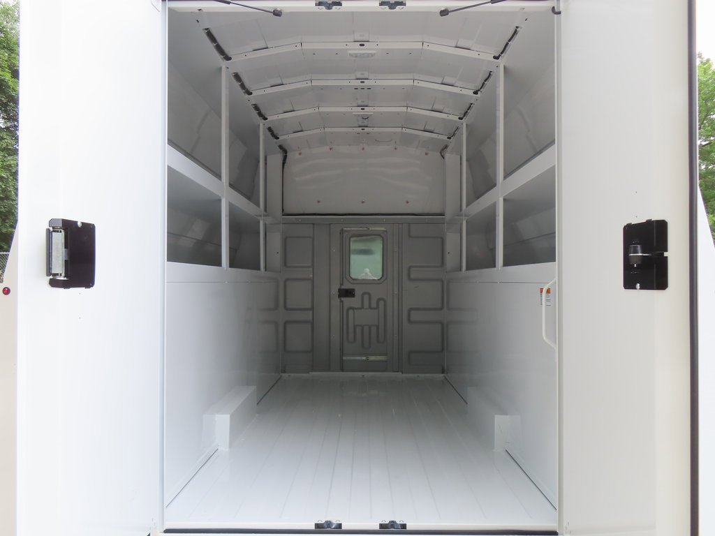 New 2024 Chevrolet Express 3500 Work Van w/ Power Convenience Package image 20