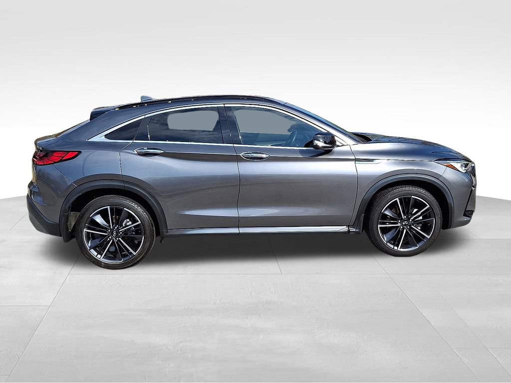 Used 2023 INFINITI QX55 Luxe w/ Cargo Package image 7