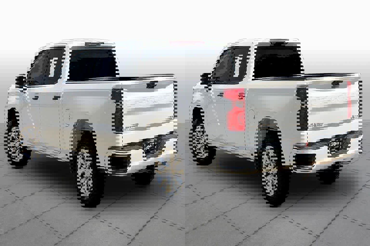 Used 2024 Chevrolet Silverado 1500 Custom image 21