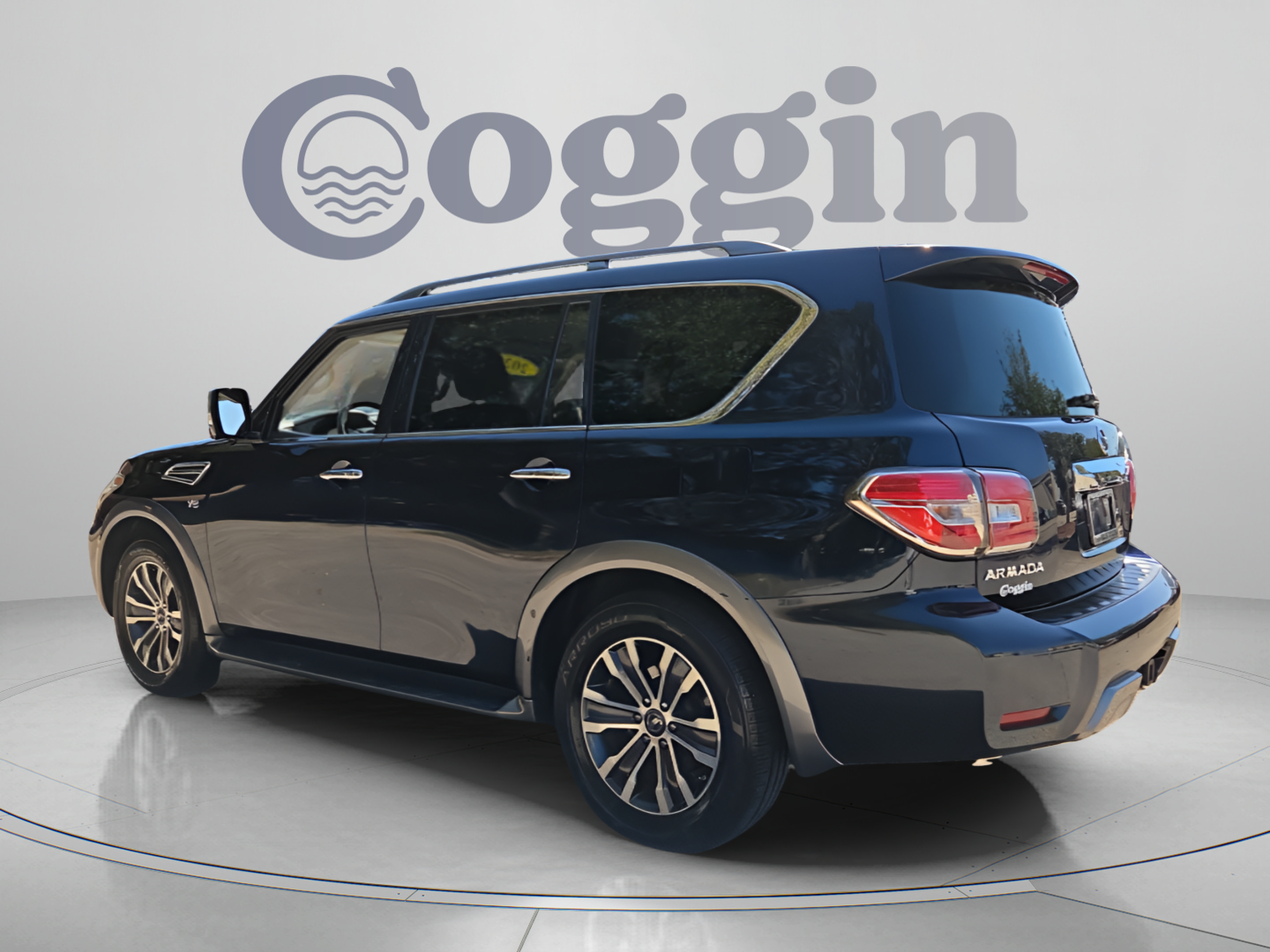 Used 2020 Nissan Armada SL RWD image 3