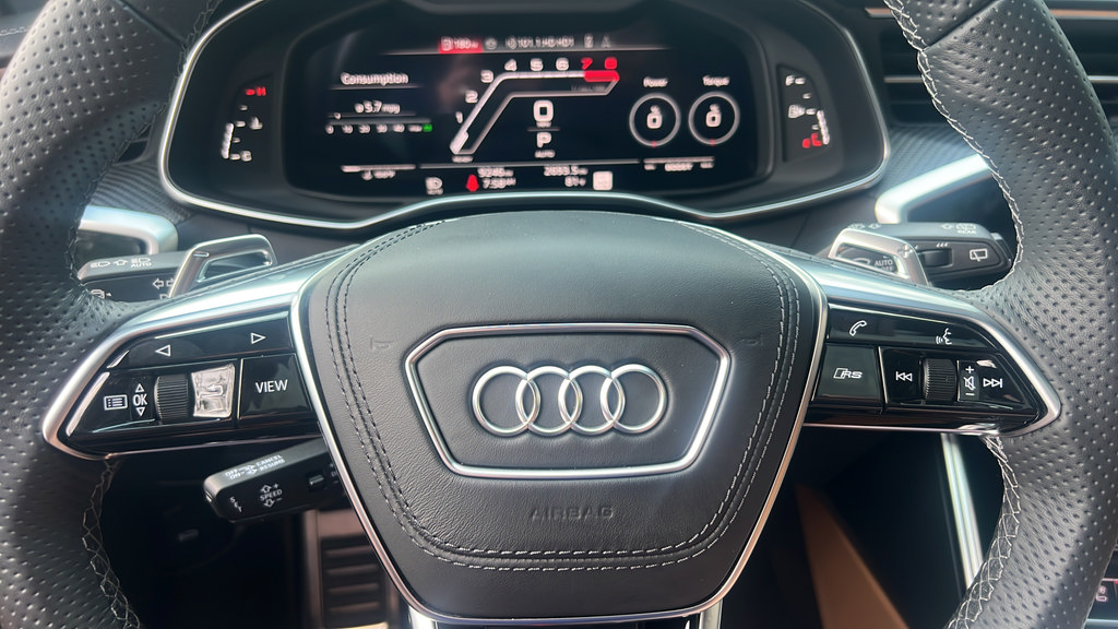 Used 2025 Audi RS 6 performance AWD/4WD image 30